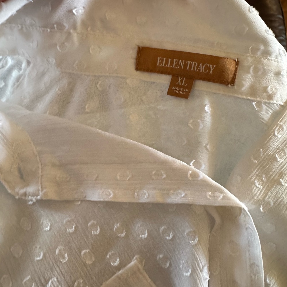Ellen Tracy Ivory Textured Blouse - Picture 2 of 2